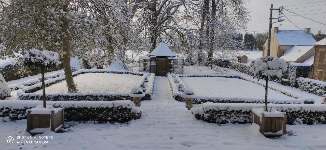 Le Manoir De La Bigotiere Bed & Breakfast Pleslin-Trigavou Екстериор снимка